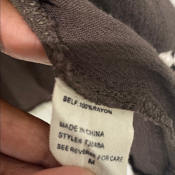 Boho Crochet Embellished Olive/Cream Top, M - Picture 5 of 5